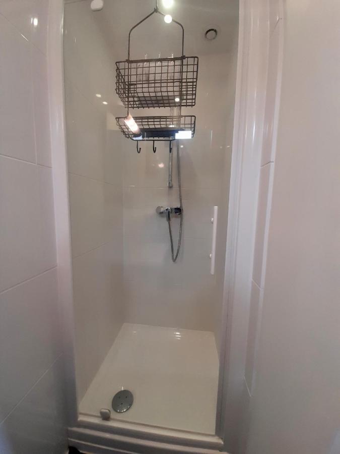 Le Cocon Apartment Рен Екстериор снимка